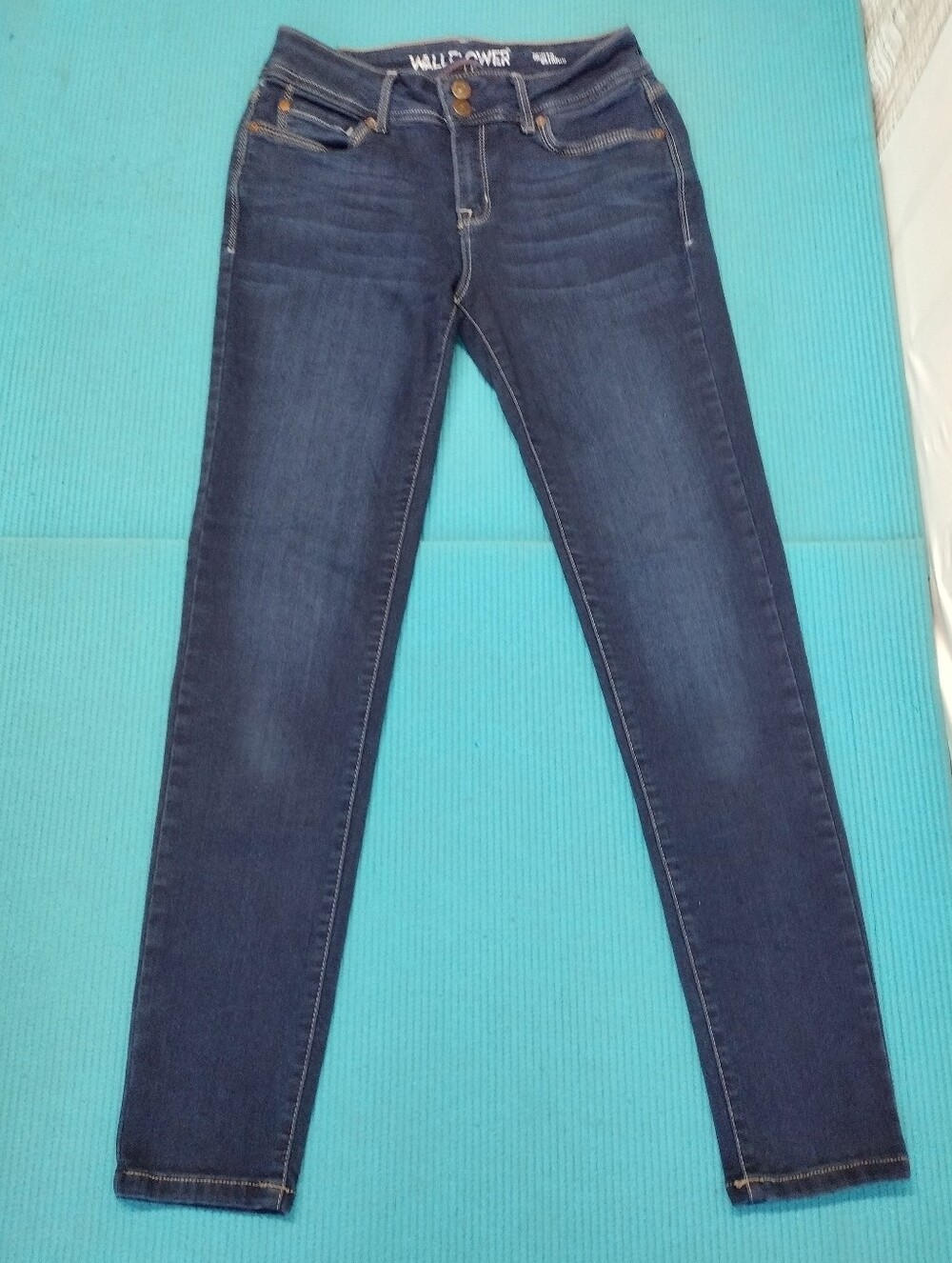Wallflower The Ultra Fit Skinny Jeans Size 7